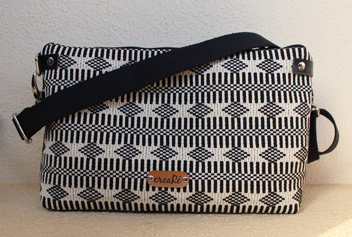 BORSA A TRACOLLA